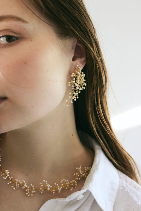 Mimosa Rain Crescent Pierced Earrings