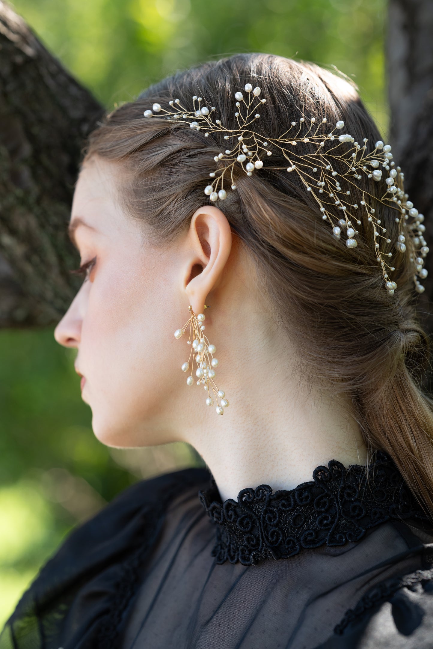 Lily Arch Clip-on Earrings