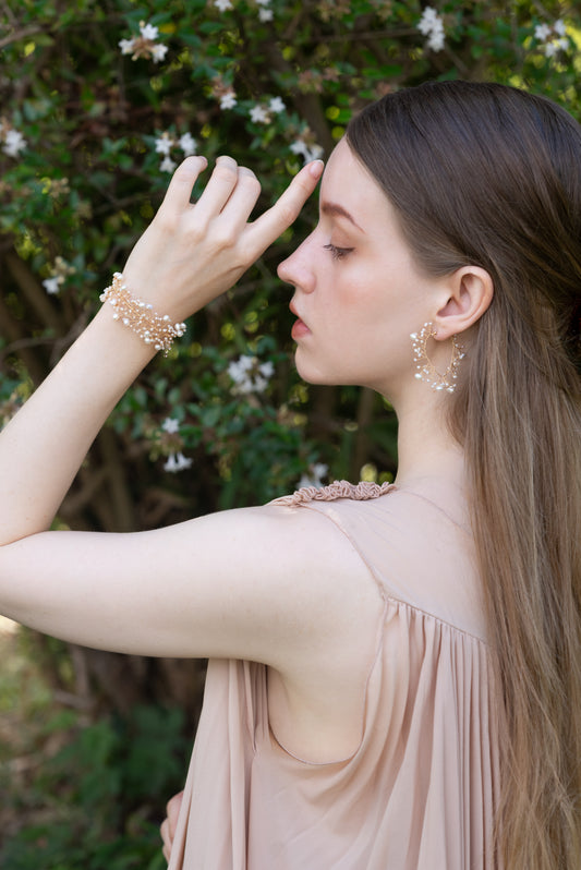 Lily Arch Bangle